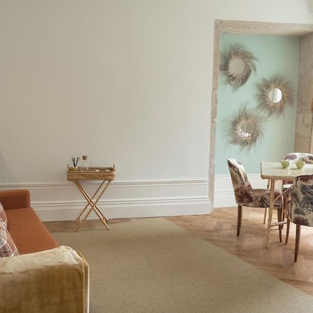 Boutique Rentals-Flores Chic In Historical Center Porto Bagian luar foto