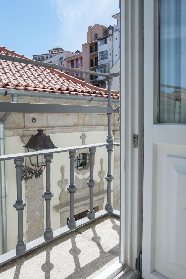Boutique Rentals-Flores Chic In Historical Center Porto Bagian luar foto